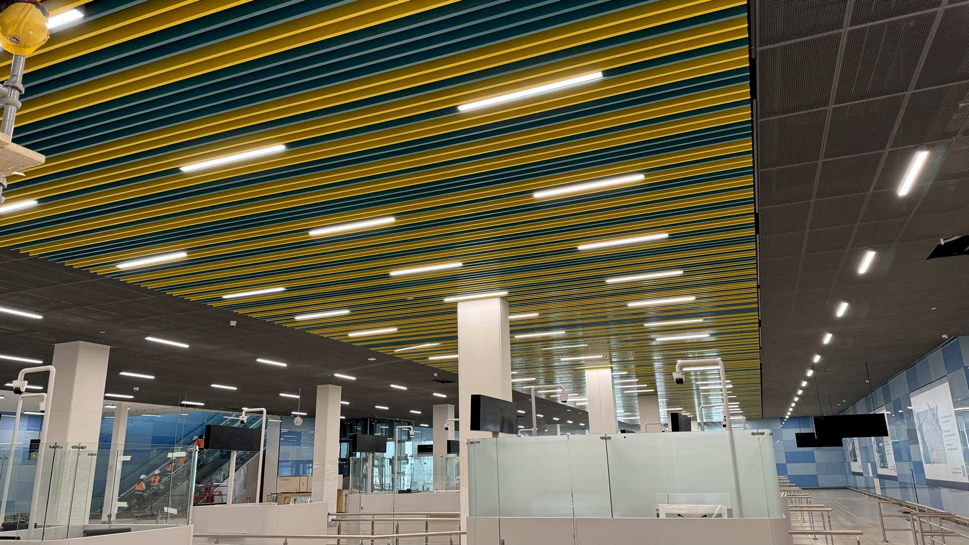 Baffle Asma Tavan Nedir? Özellikleri ve Kullanım Alanları