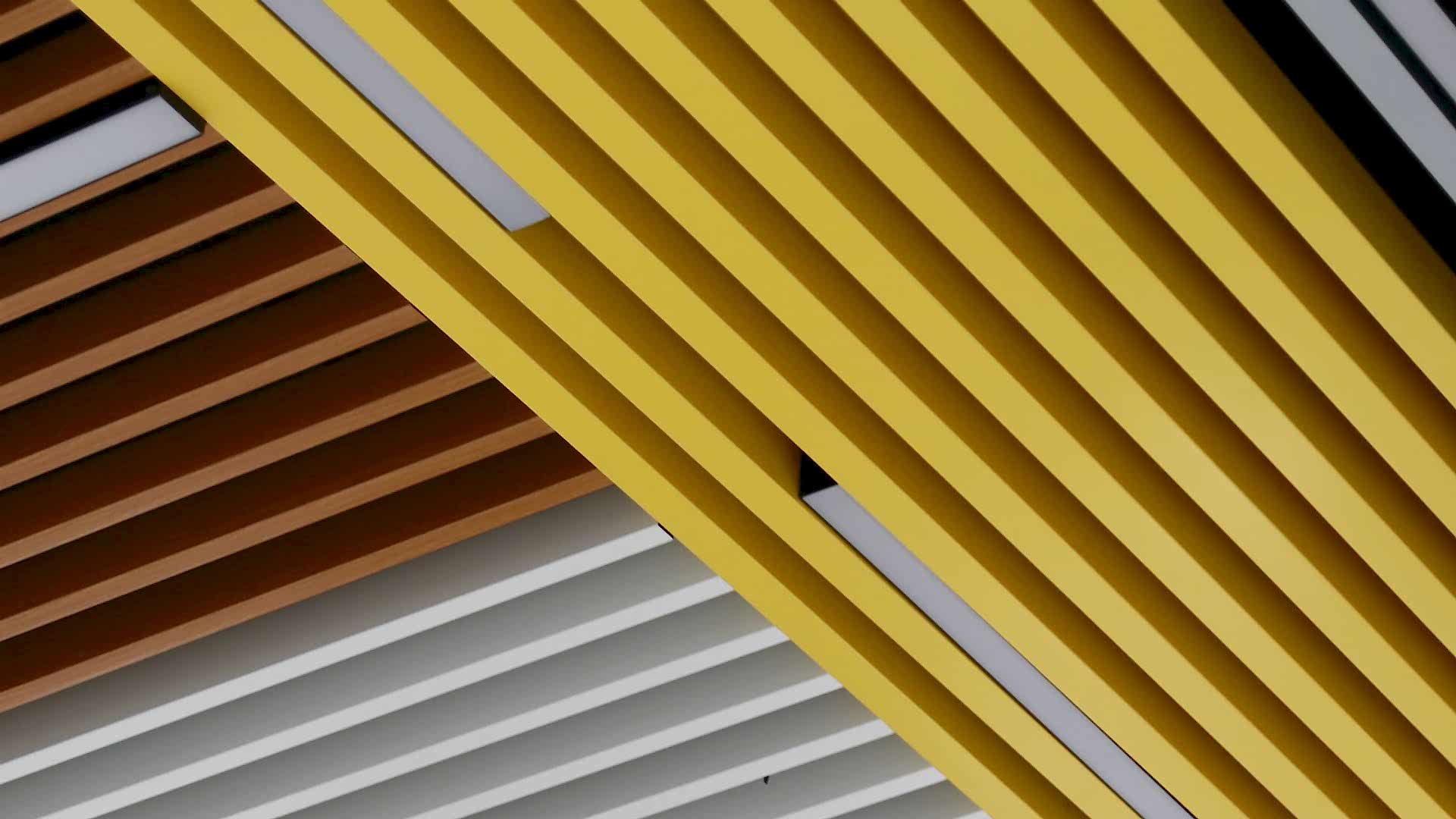 Baffle Tavan Modelleri: Estetik ve Fonksiyonel Çözümler